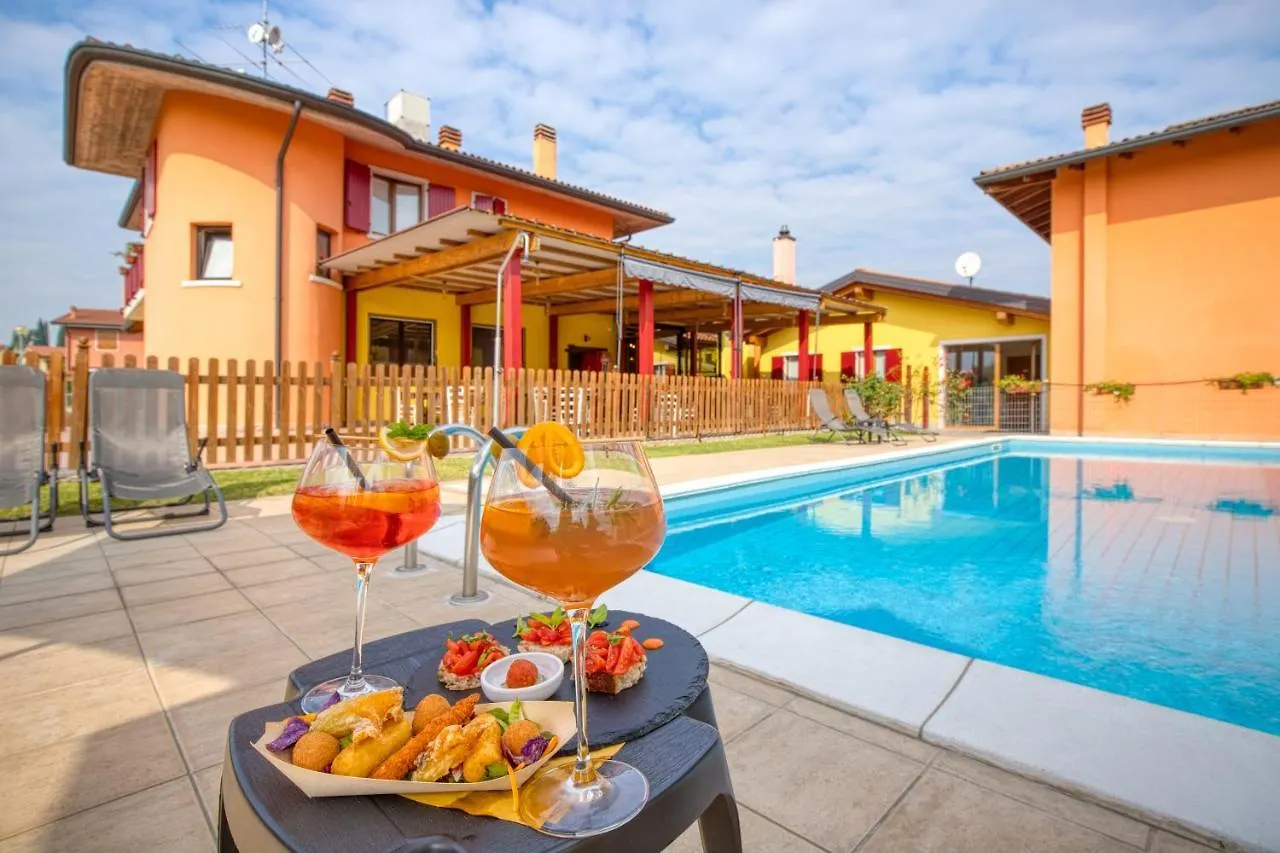 Country house Villa Camporosso Cola